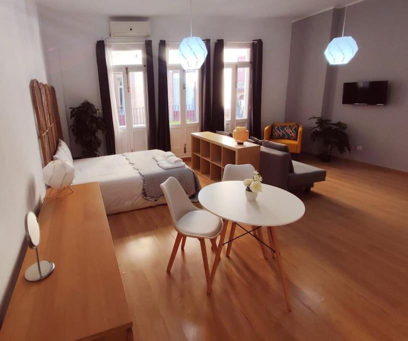 Estudio Centro De Sevilla Extérieur photo
